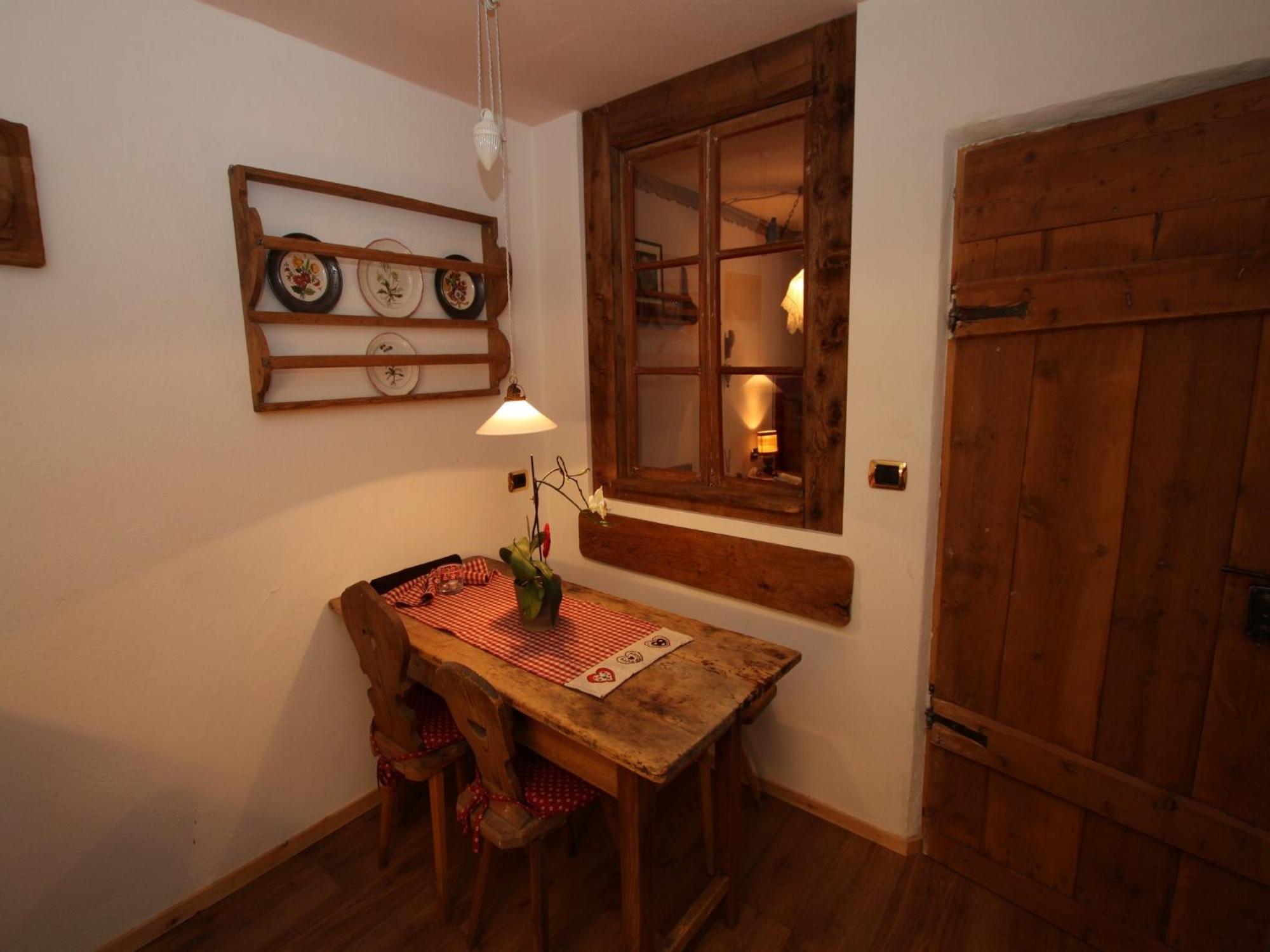 Garni Ortles Hotel Selva di Val Gardena Quarto foto
